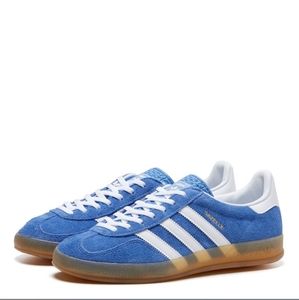 *SOLD* Adidas Gazelle Indoor Shoes Blue Fusion / Cloud White / Gold Metallic HQ…